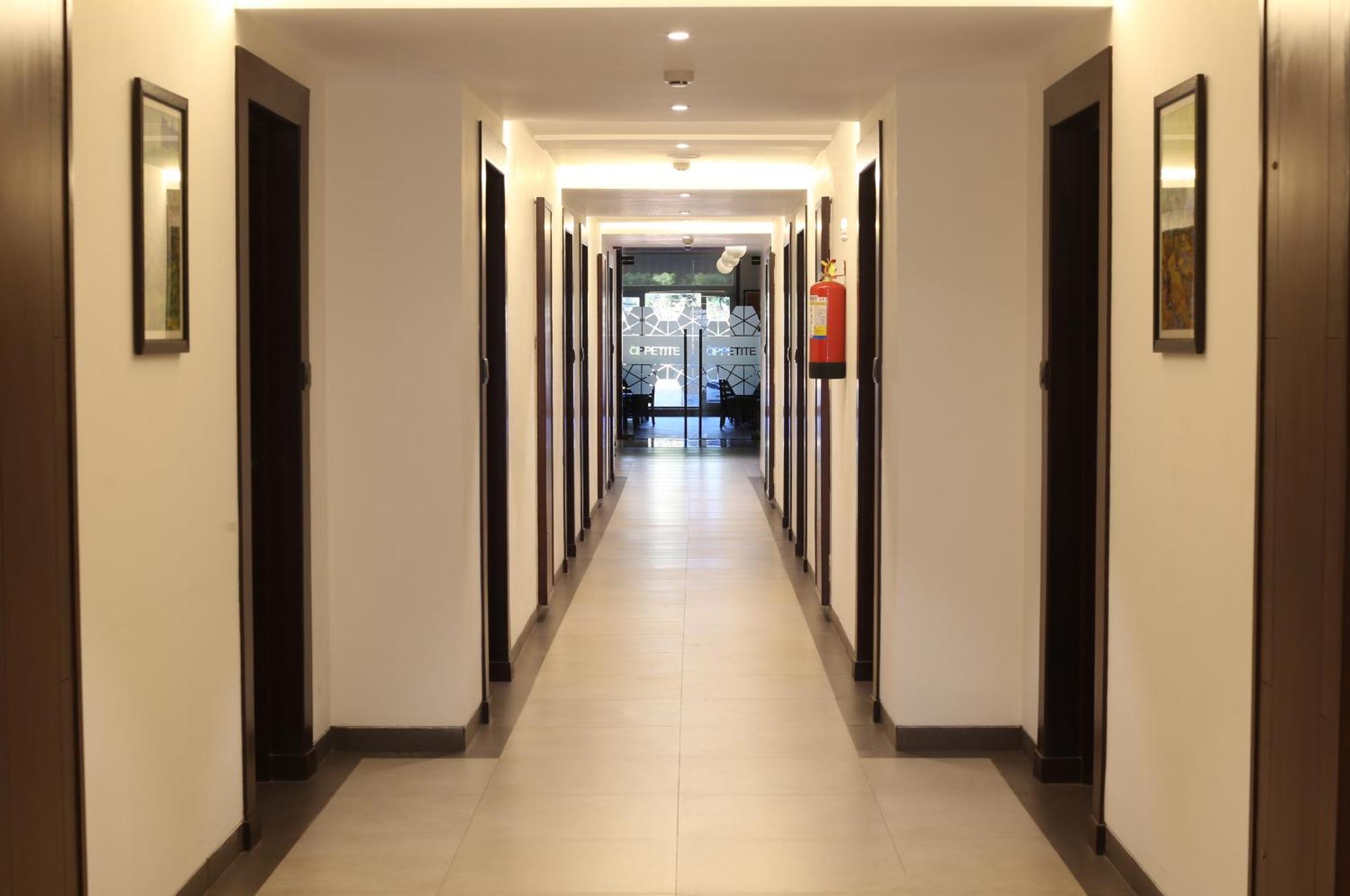 7 Apple Resort Lonavala Εξωτερικό φωτογραφία