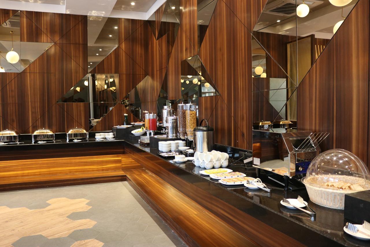 7 Apple Resort Lonavala Εξωτερικό φωτογραφία