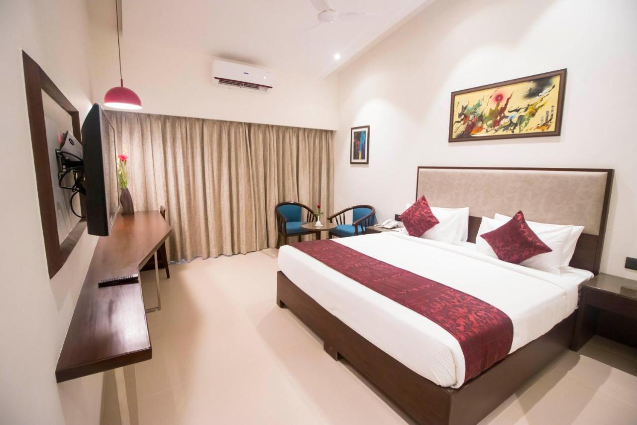 7 Apple Resort Lonavala Εξωτερικό φωτογραφία
