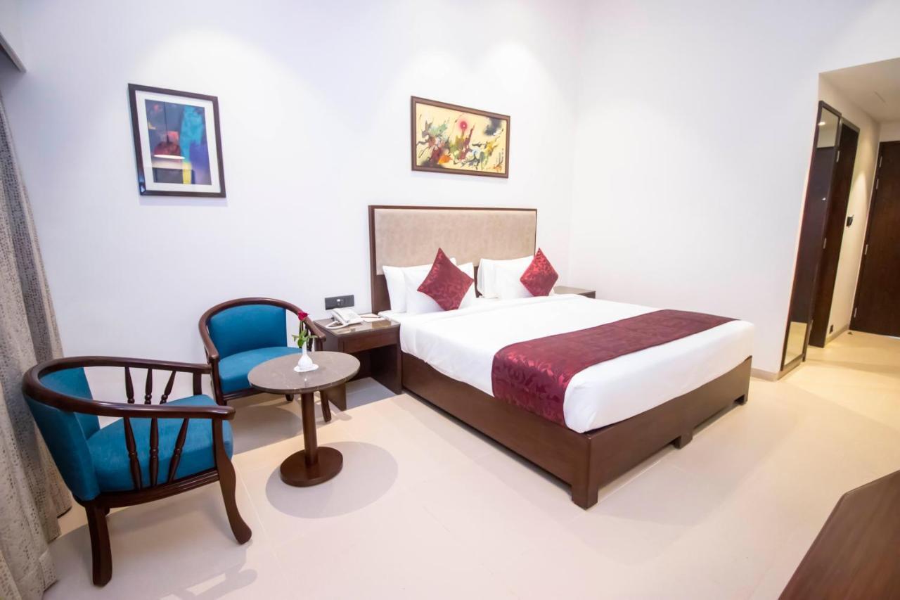 7 Apple Resort Lonavala Εξωτερικό φωτογραφία